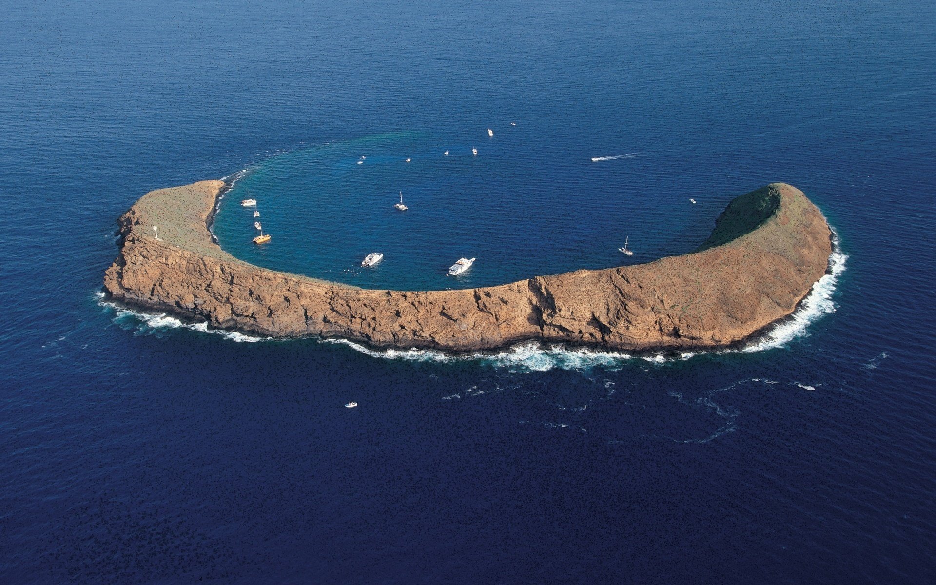 tone island panorama quiet marina blue water water islands view height nature landscape waves blue smooth surface summer ocean island boats boat
