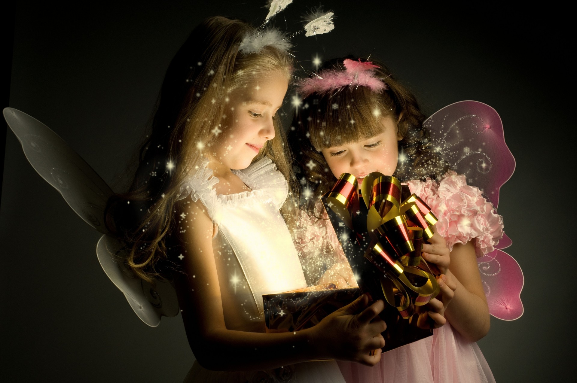 magic present miracle girl