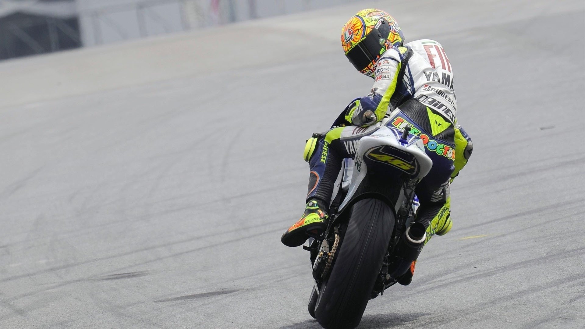 the doctor motogp race valentino rossi