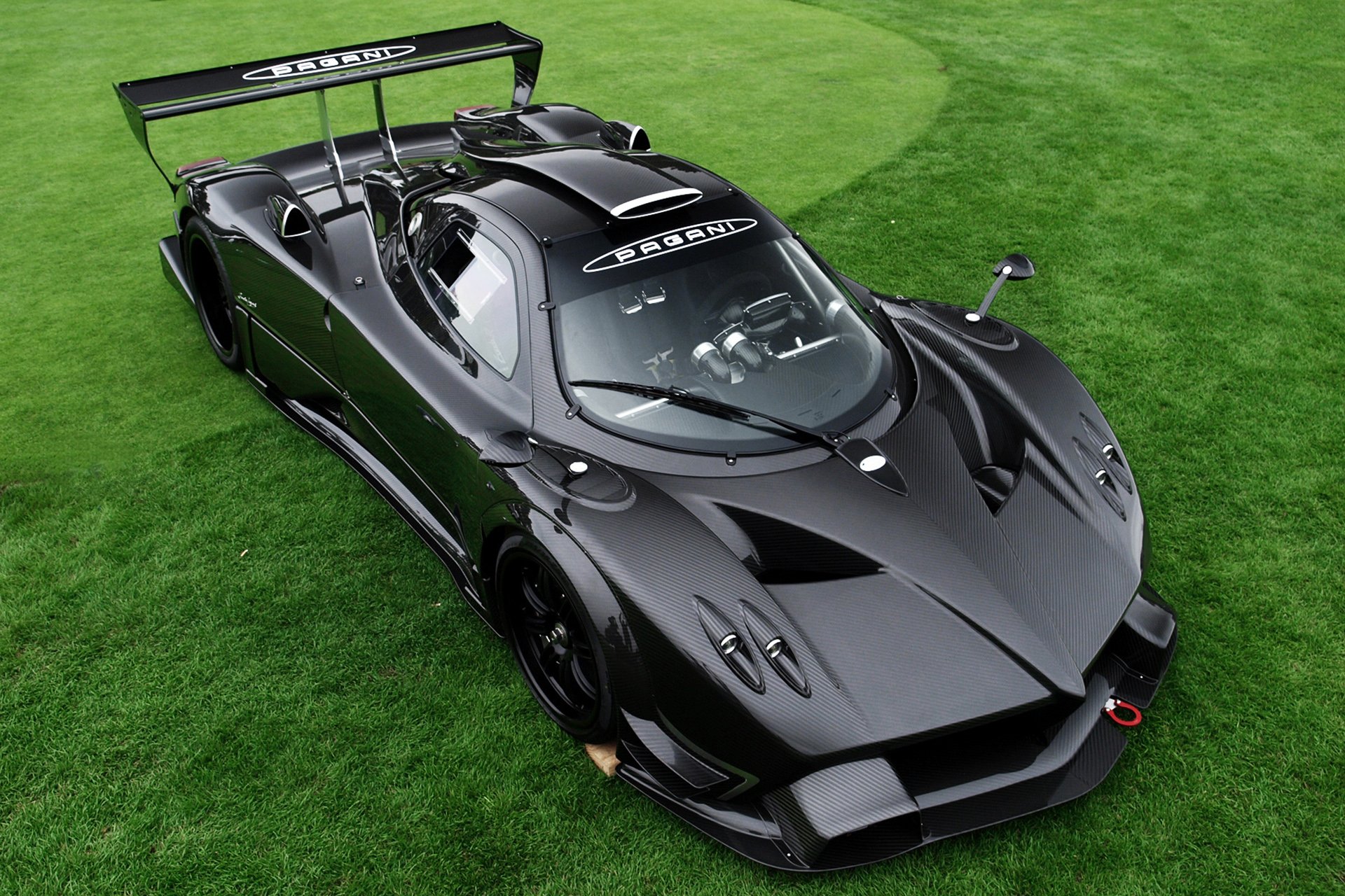 pagani zonda g black carbon . supercar grass pagani zonda r supercar carbon