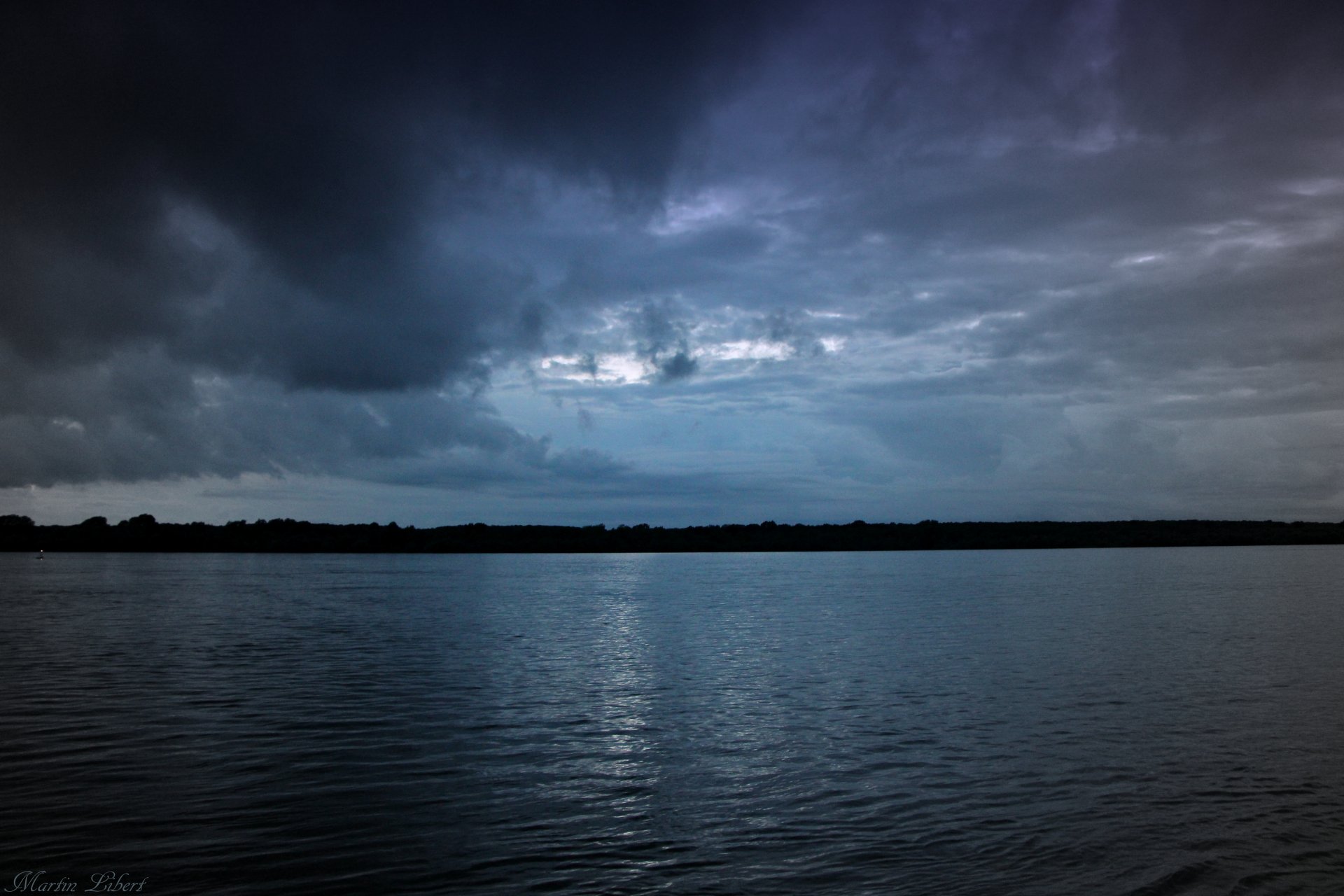 night river water moonlight