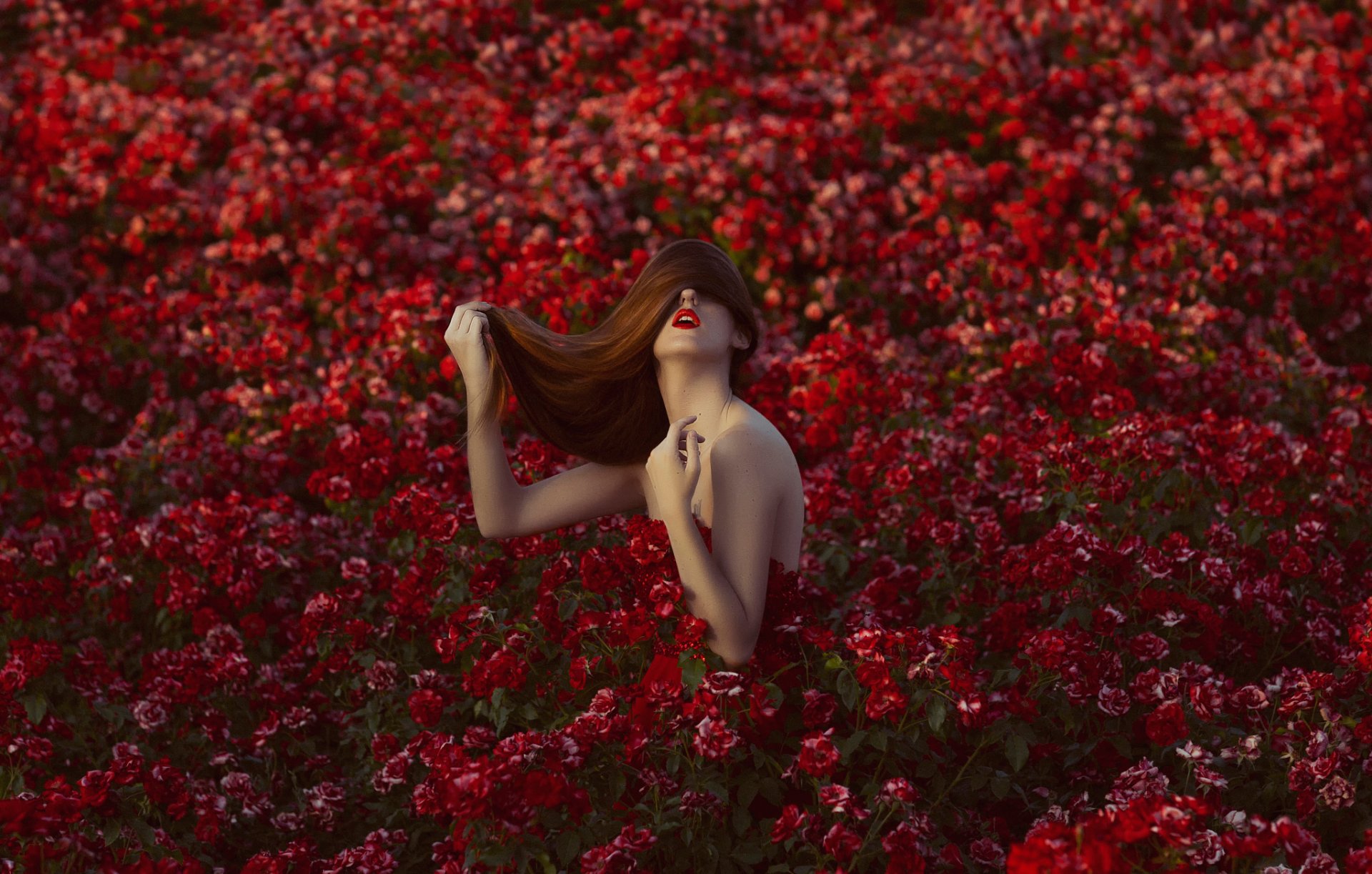 kin and thorns mara saiz girl make-up flower hair sponge