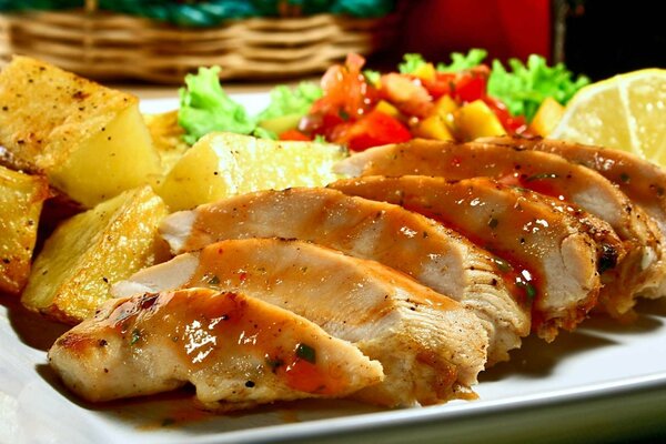 Roast meat with vegetables, with sauce