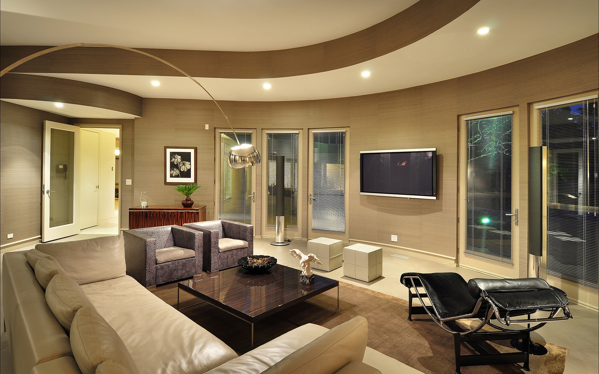 michael jordan prestigious home