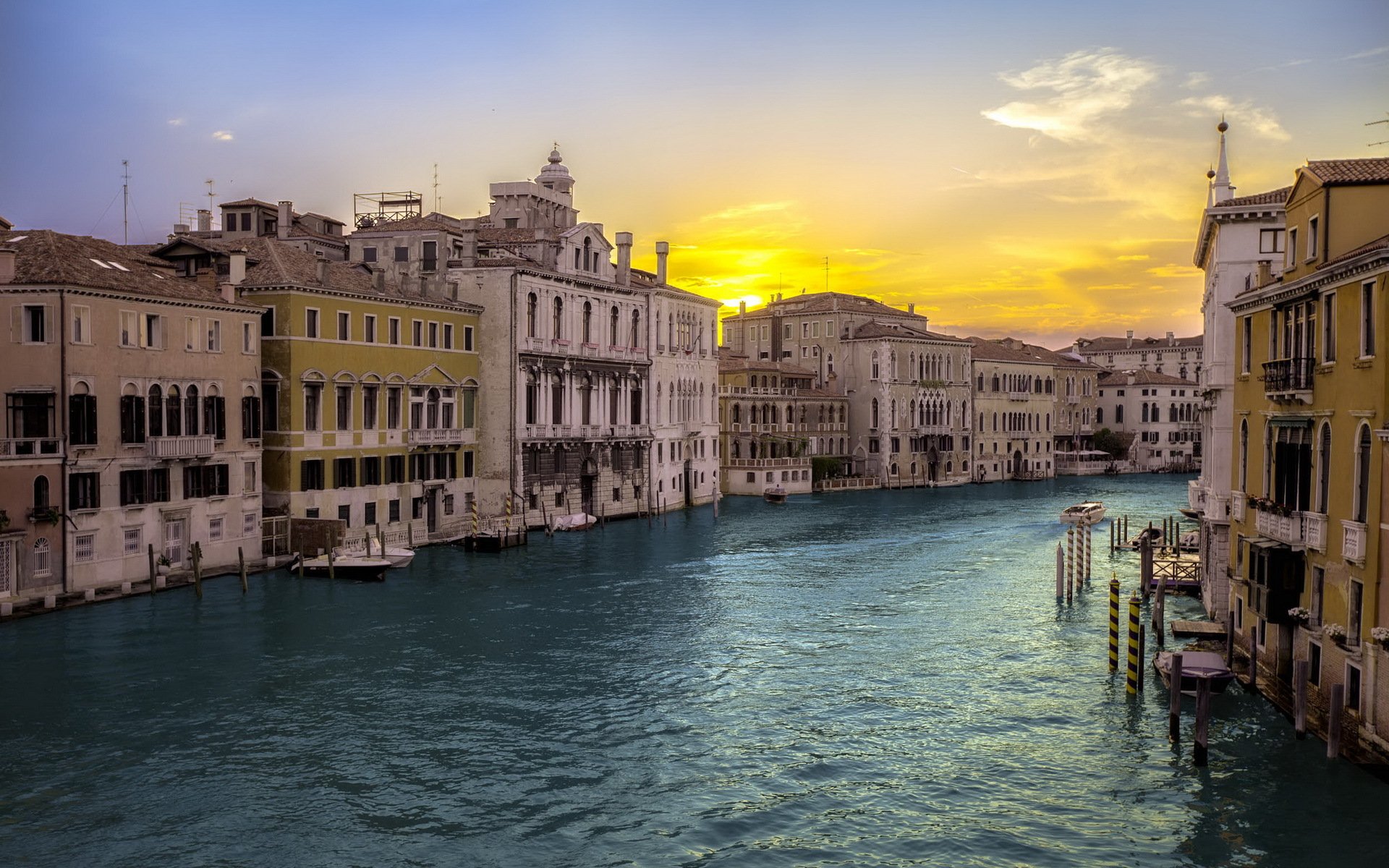 venice town landscape