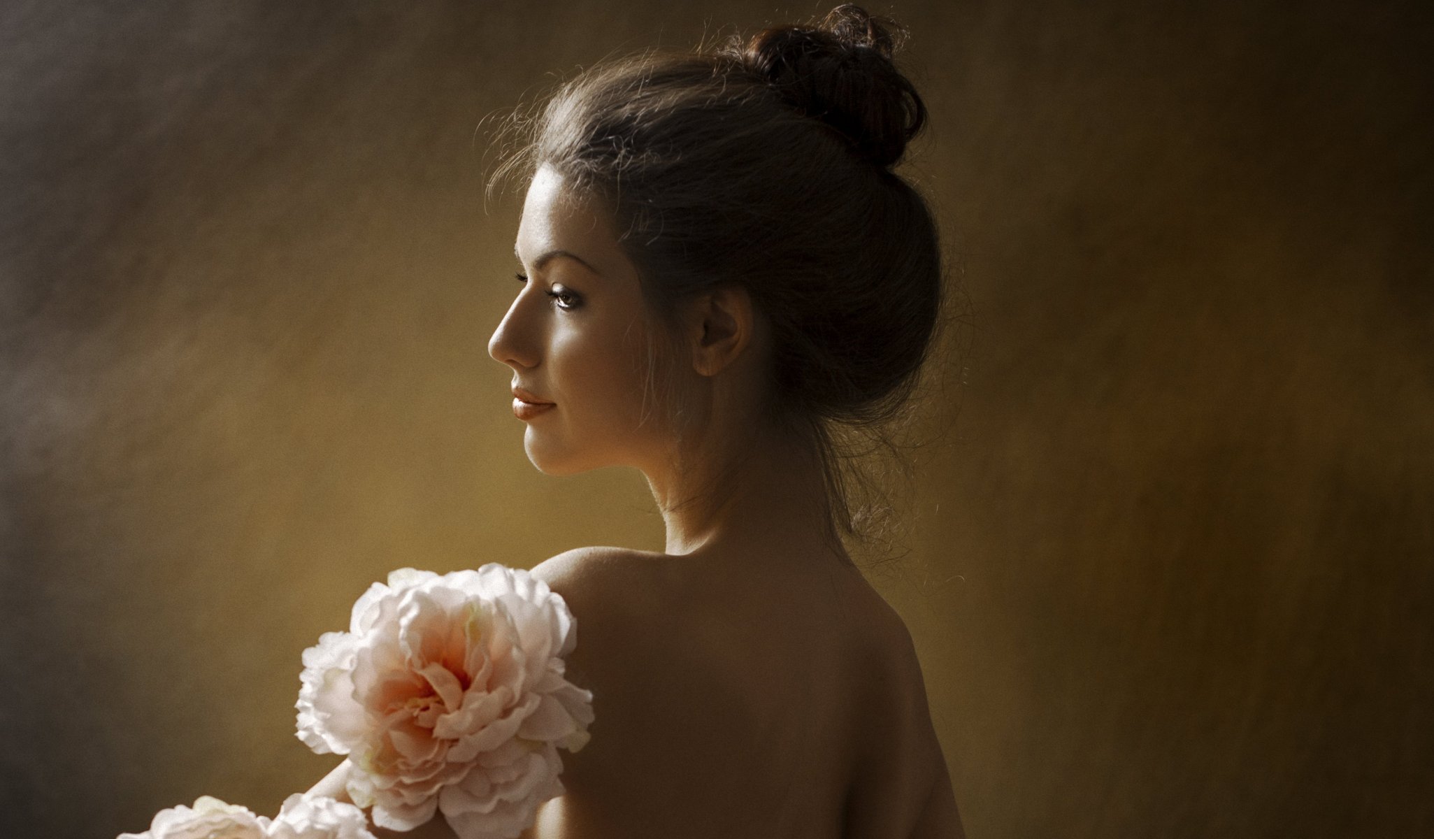 girl section eyelash hair spin flower background