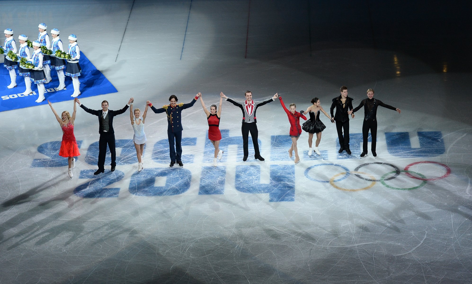 ochi 2014 xxii winter olympic games sochi 2014 ekaterina Bobrova Dmitry Solovyov Tatiana Volosozhar Maxim Trankov Ksenia Stolbova Fedor klimov Yulia Lipnitskaya Elena ilyinykh Nikita Katsalapov Evgeny plushenko Olympic champions pobeda russia