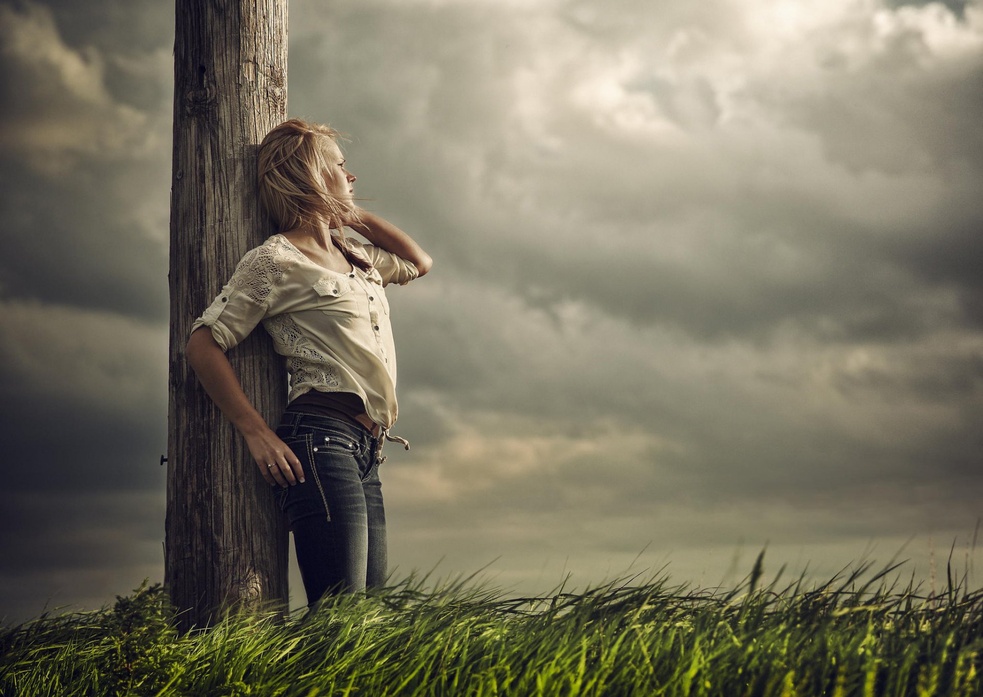 post grass sky cloud