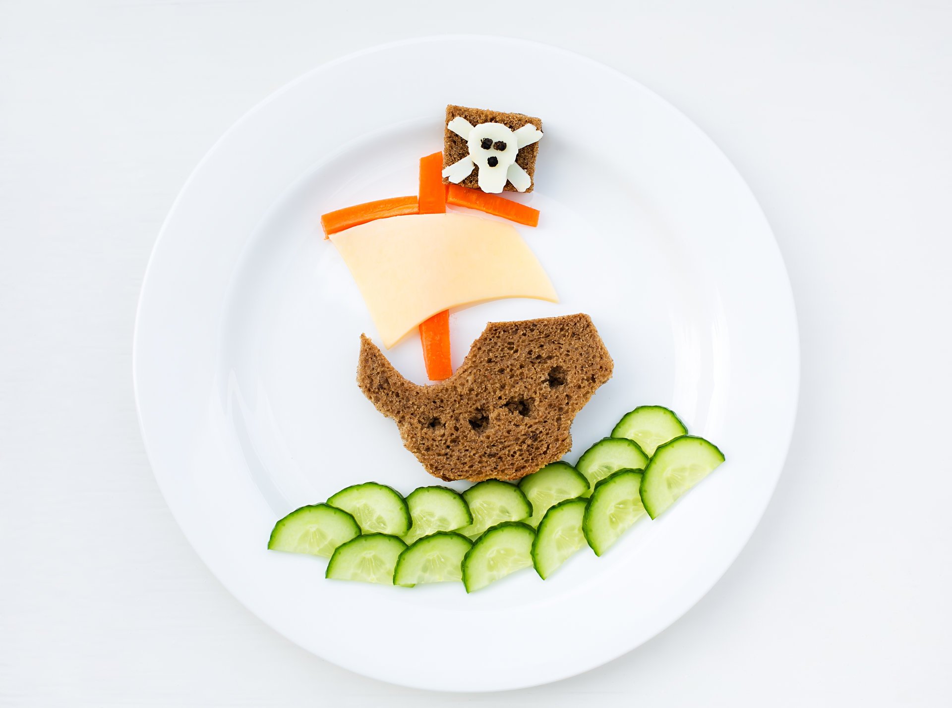 dish food breakfast creative bread cucumber cheese pepper