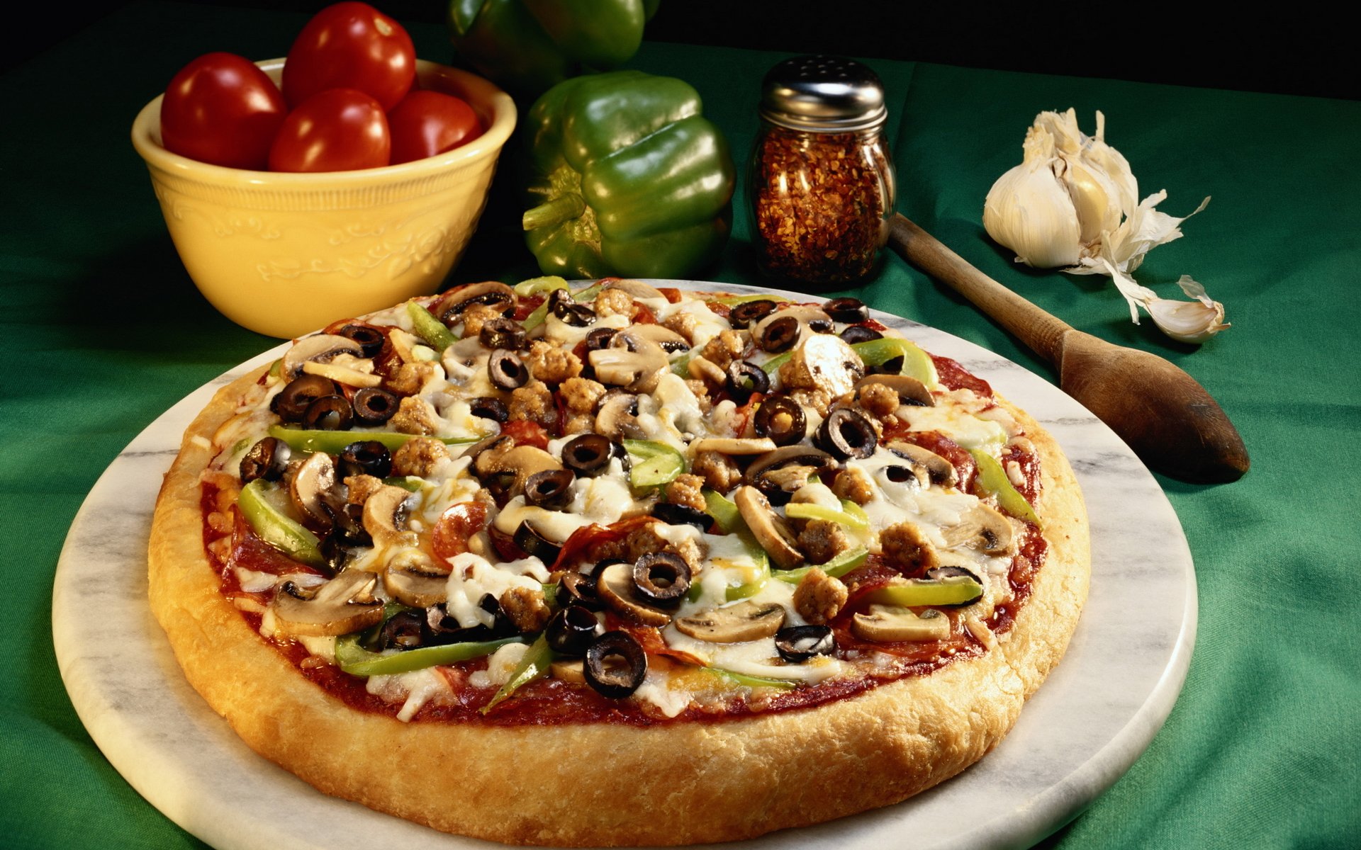 food food pizza delicious satisfying olives mushrooms garlic tomatoes pepper