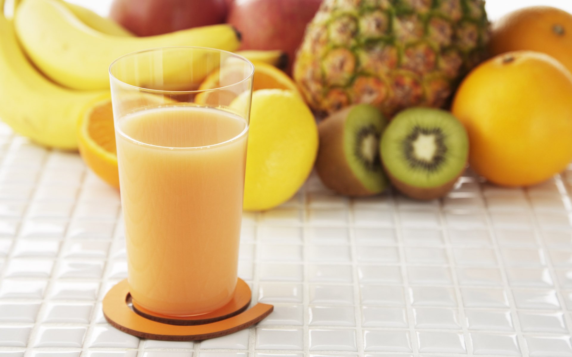 food fruits pineapple kiwi orange banana apple juice natural gla
