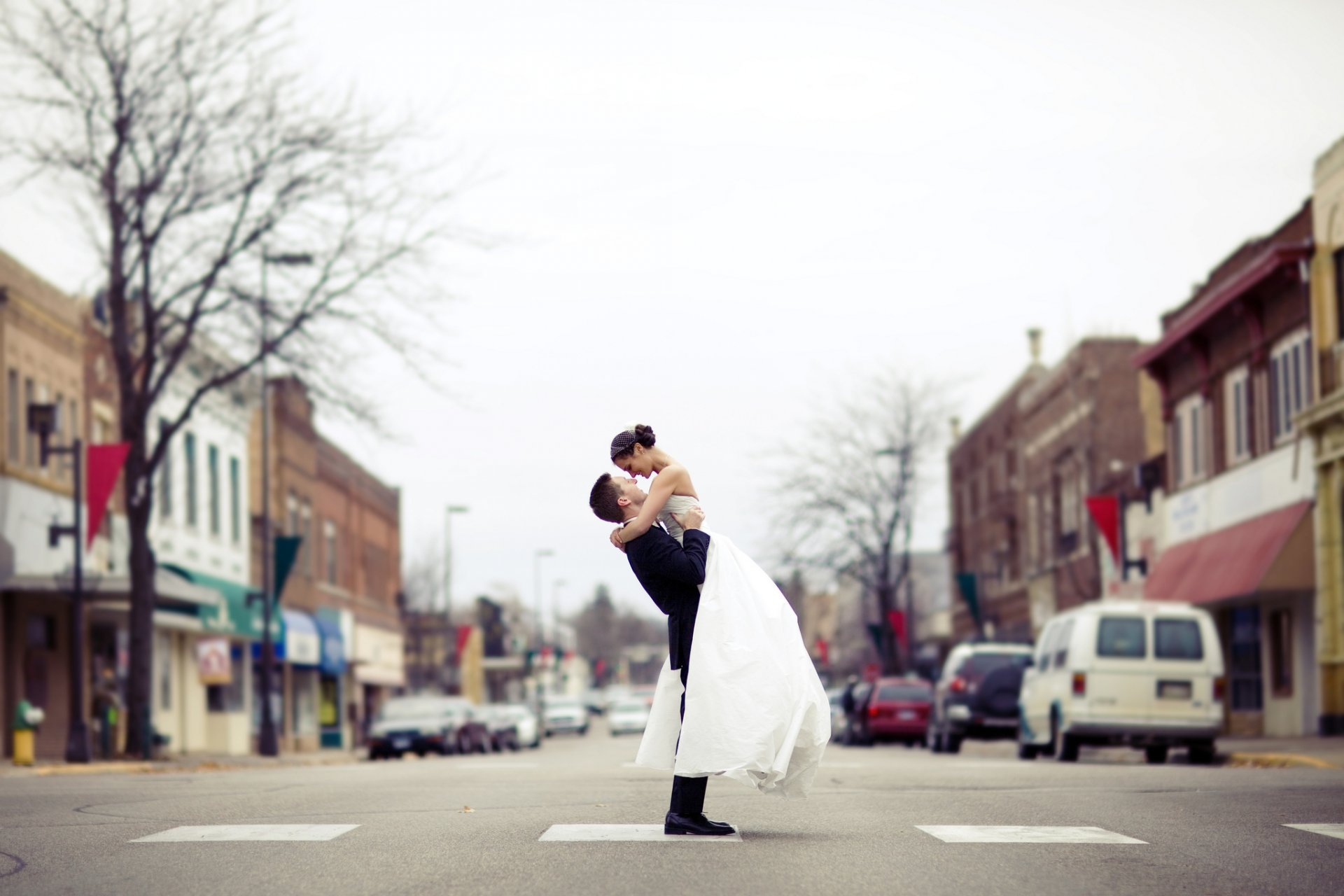 groom bride dress suit street road town love