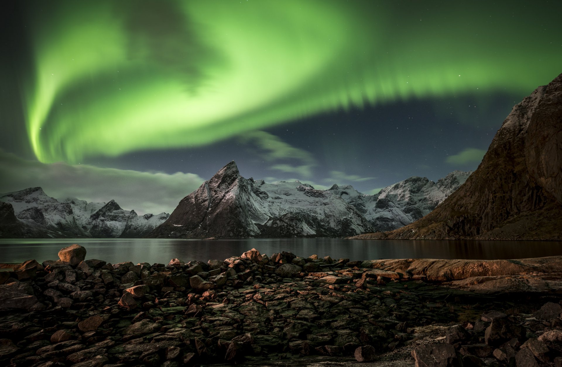 norway lofoten night northern light